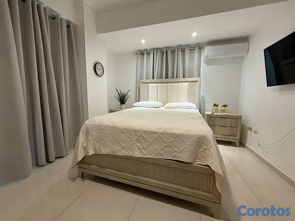 apartamentos - Apartamento moderno en venta en Evaristo Morales,  9