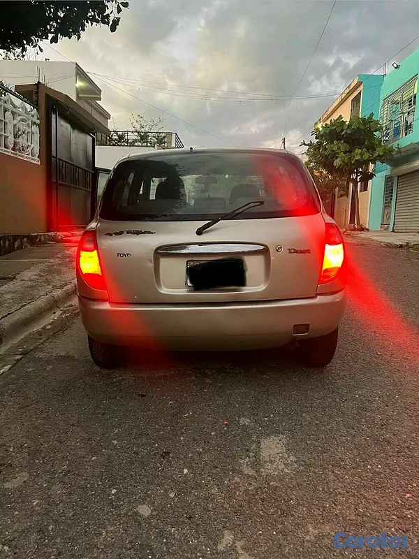 carros - Toyota Duet 2002 2
