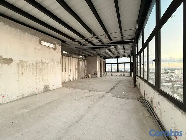 oficinas y locales comerciales - Local en Alquiler en Piantinin 20
