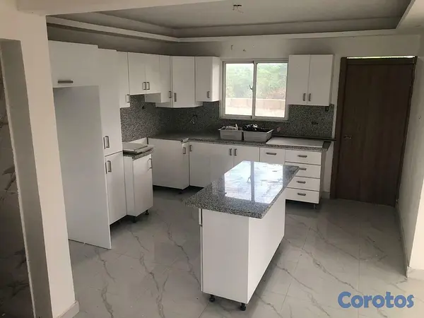 casas - CASA A MENOS DE 3 MINUTOS DE LA PLAYA. ANIMATE A VERLA. 5