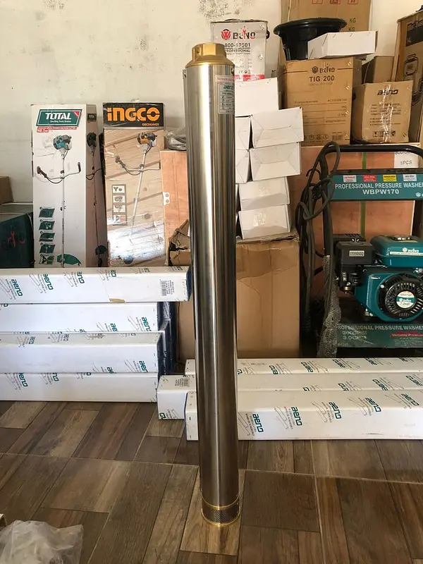 equipos profesionales - Bomba sumergibles trifasica 5.5HP 220V 2