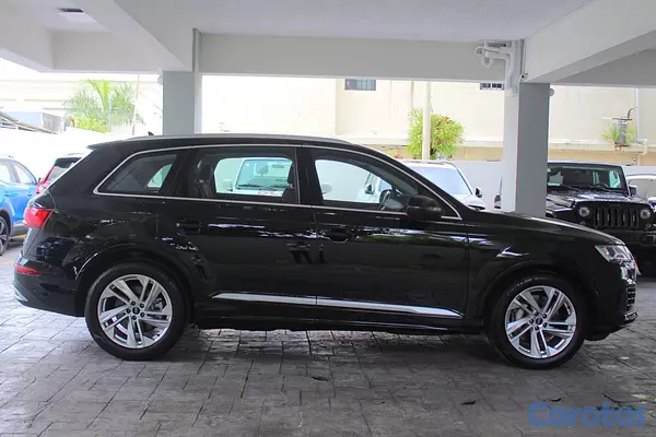 jeepetas y camionetas - Audi Q7 55 TFSI 2026 11