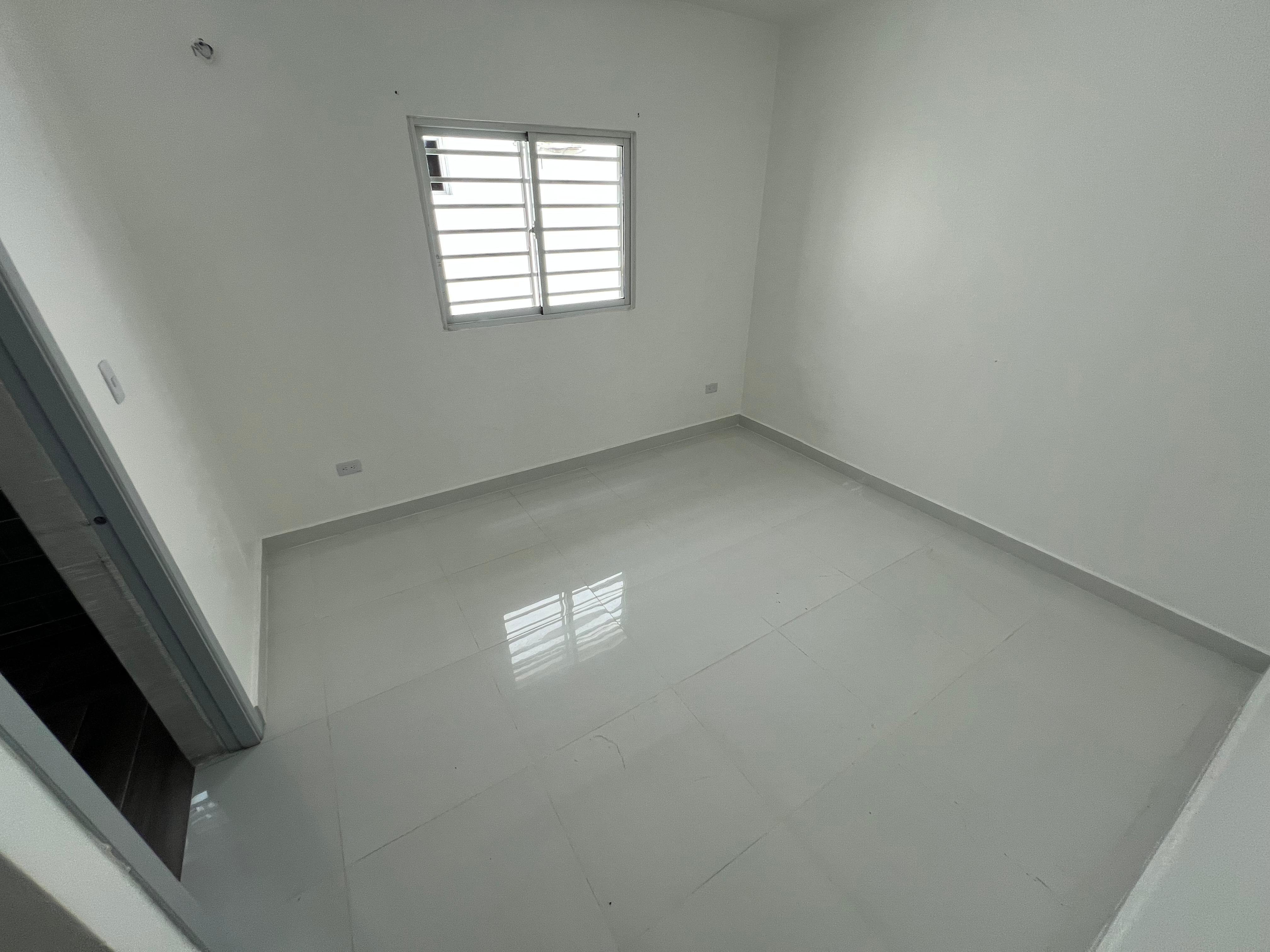 casas - Casa de 2 niveles en venta en Altos De Arroyo Hond 5