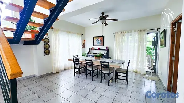 casas - Casa en puerta de hierro, moderna, proximo a la em 4