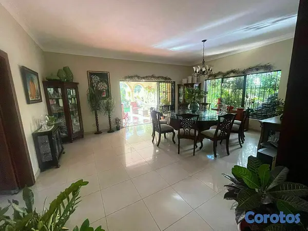 casas - Casa en alameda 8