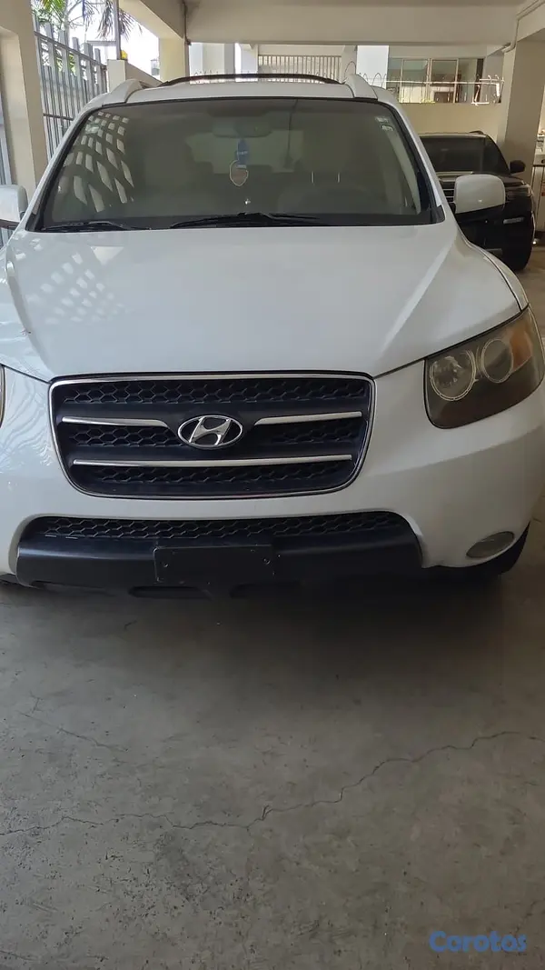 jeepetas y camionetas - Hyundai Santa Fe usada 2007 7