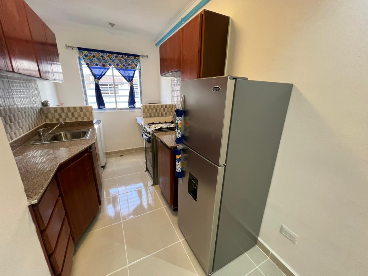 apartamentos - Se Renta Apartamento Amueblado en Av Las Americas 2