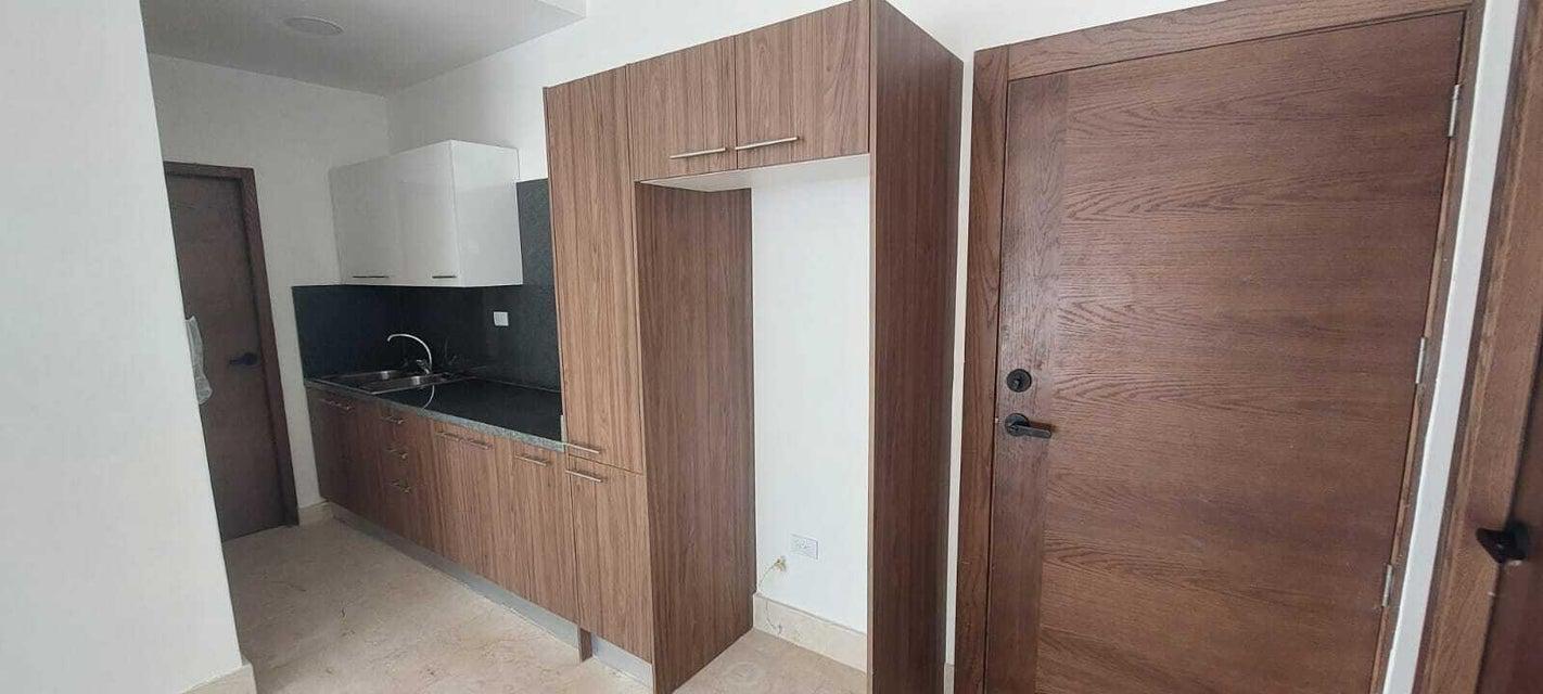 apartamentos - Venta de apartamento en Evaristo Morales 8