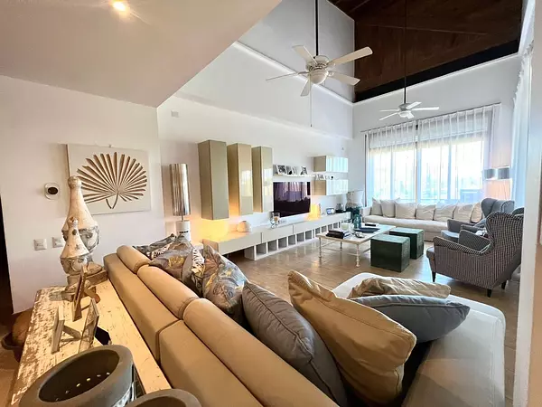 casas vacacionales y villas - Espectacular Apartamento con Vista Panoramica en Casa de Campo 6
