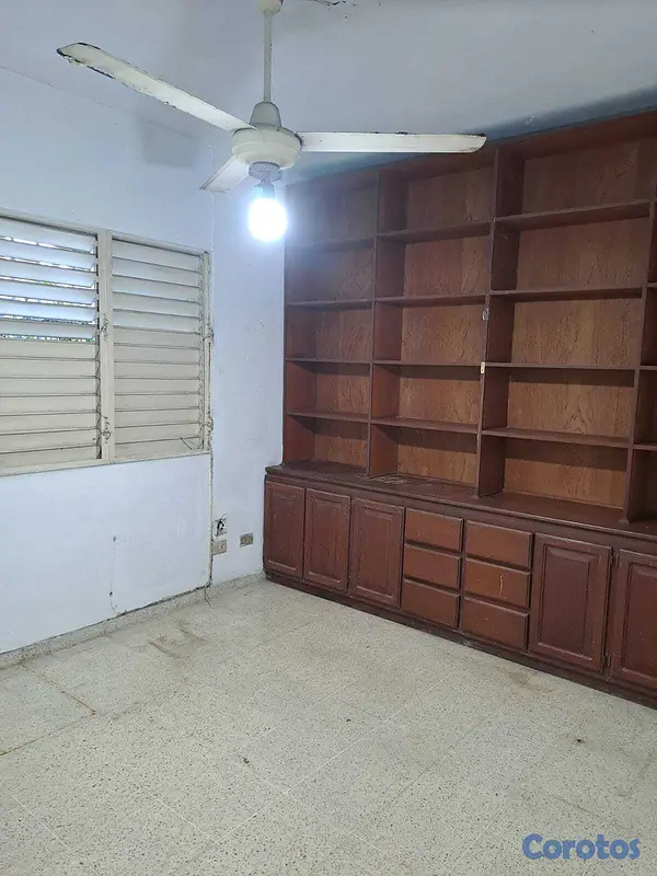 oficinas y locales comerciales - USOS IDEALES: LOCAL DE OFICINAS,  COMO VIVIENDA, D 4