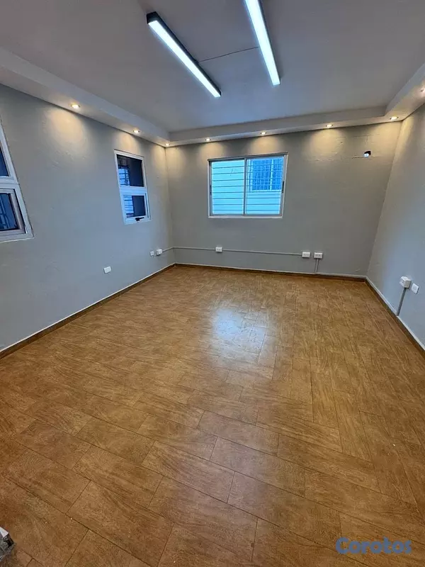 oficinas y locales comerciales - hermoso local en renta  6