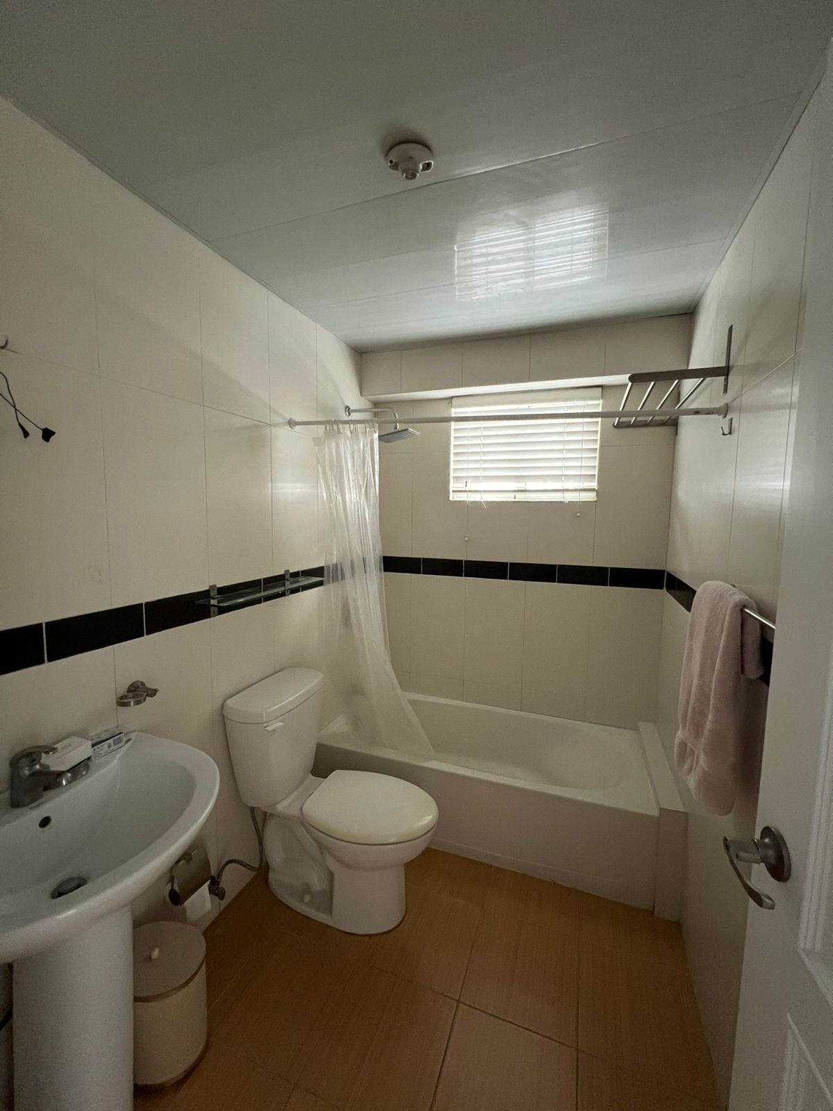apartamentos - Alquiler Apartamento en Evaristo Morales 7