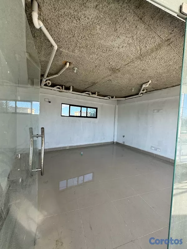 oficinas y locales comerciales - LOCALES COMERCIALES  4