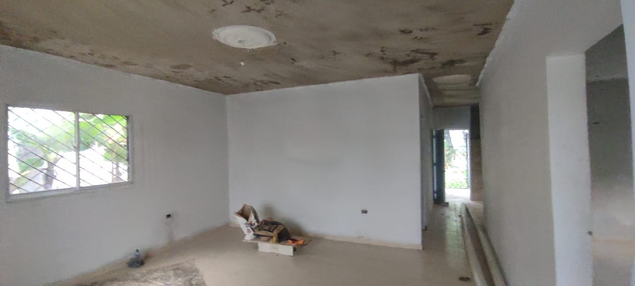 casas - Vendo casa En Etapa de Terminacion en Villa España 0