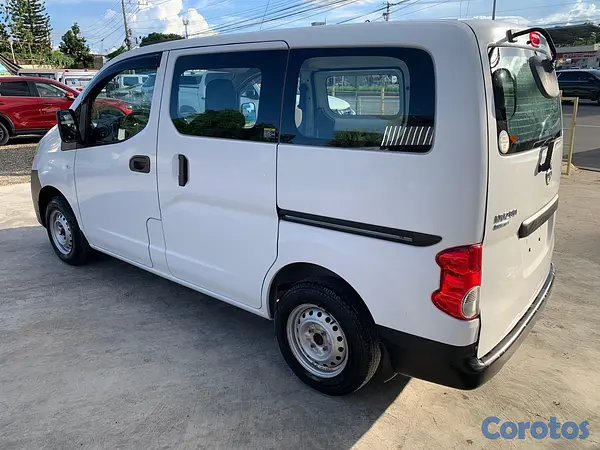 otros vehiculos - Nissan NV200 2019 4