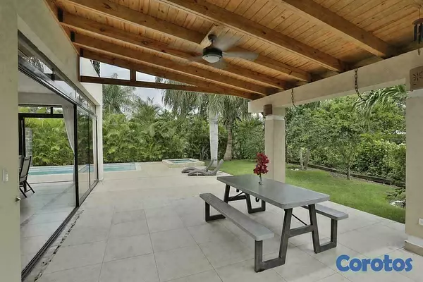 casas vacacionales y villas - Casa tipo villa en venta en Guavaberry Juan Dolio 6