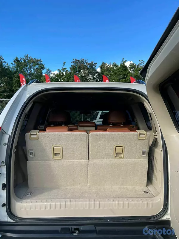 jeepetas y camionetas - Toyota land cruicer prado txl 2012 5