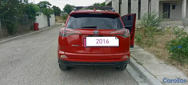 jeepetas y camionetas - Toyota Rav4 2016 4