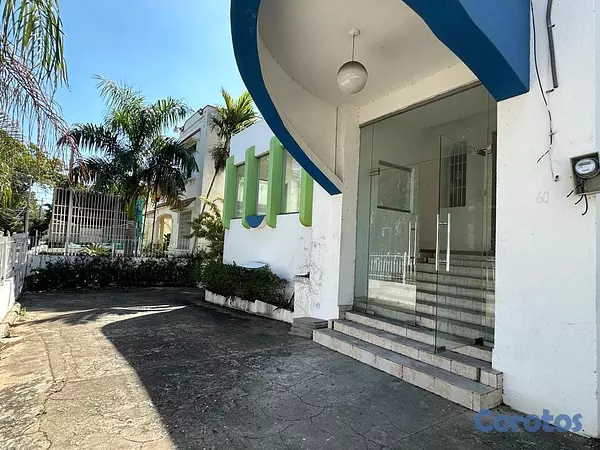 solares y terrenos - Venta Amplio Solar en GAZCUE! 2