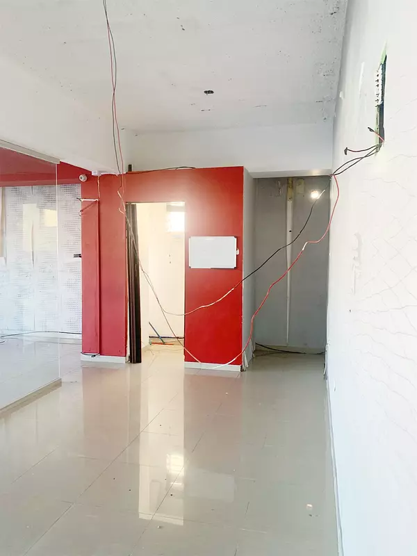 oficinas y locales comerciales - Local en primer nivel millon  2