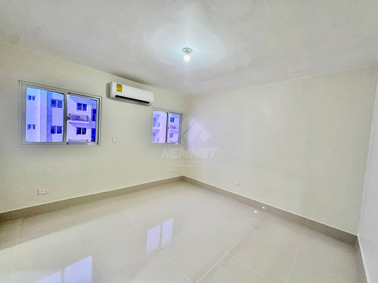 apartamentos - APARTAMENTO REMODELADO AREA SOCIAL CERRO ALTO STGO 7