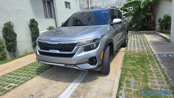 jeepetas y camionetas - Kia Seltos 2022 (Motor Doch)  4