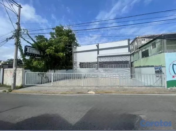 oficinas y locales comerciales - NAVE COMERCIAL  3