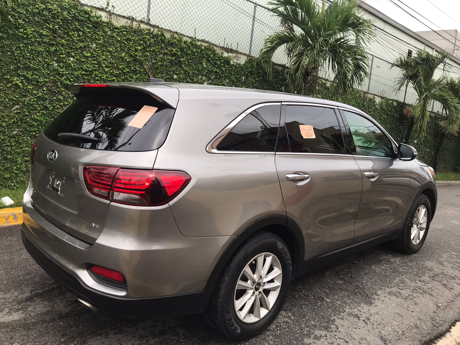 jeepetas y camionetas - KIA SORENTO LX 2019 5