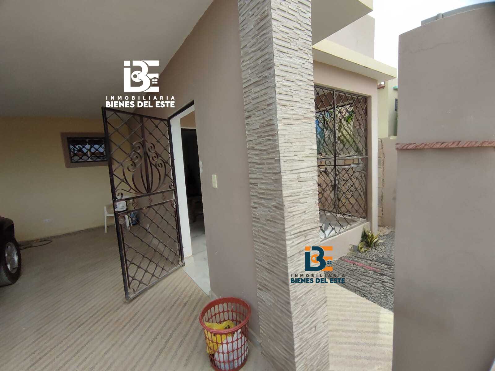 casas - Oportunidad Casa, Marquesina Doble en Villa Cesari 3