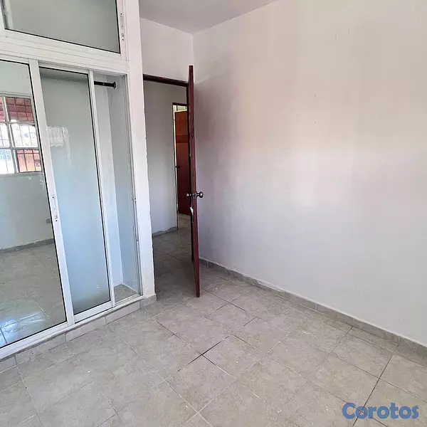 apartamentos - Aparentemente en Carmen Renata lll    5
