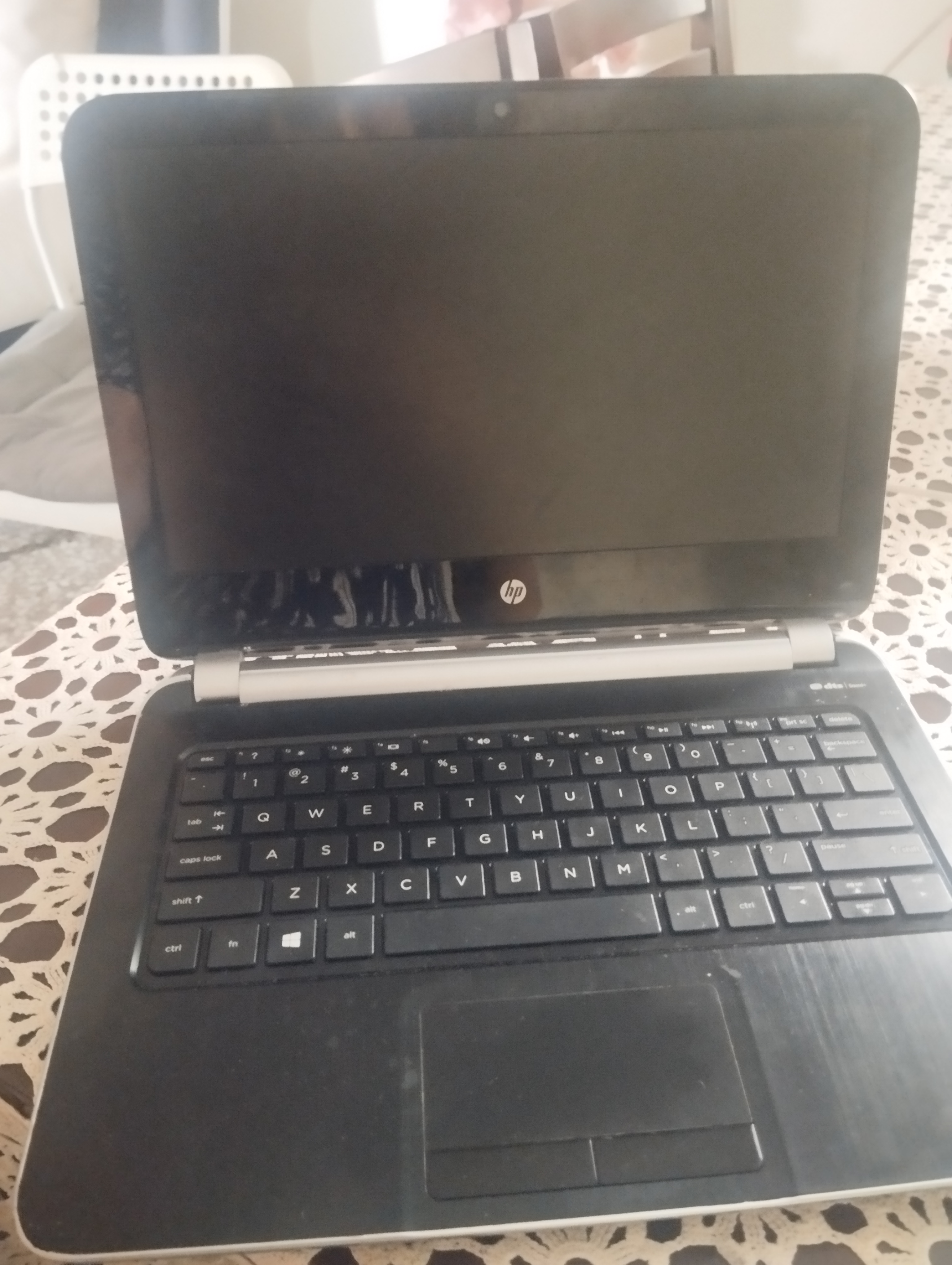 computadoras y laptops - Lapto HP usada 1