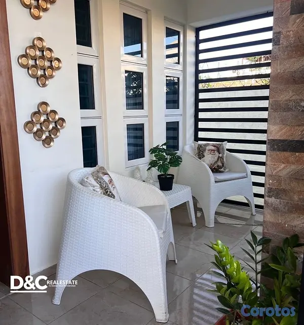 casas - CASA EN VENTA EN PUERTO PLATA PARTE BAJA DE LA CIUDAD  10