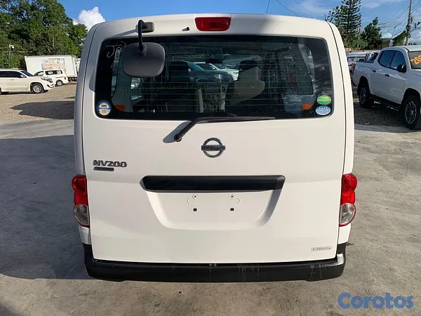 otros vehiculos - Nissan NV200 2019 5