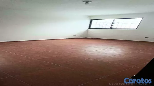 oficinas y locales comerciales - OFICINA OPORTUNIDAD DE 130 mts, excelente distribución, parqueos varios 7