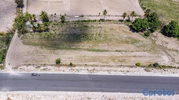 solares y terrenos - Vendo Terreno en Azua  4