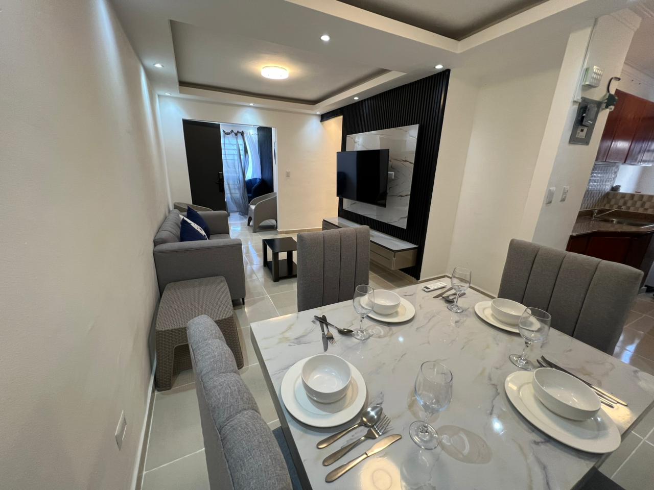 apartamentos - Se Renta Apartamento Amueblado en Av Las Americas 1