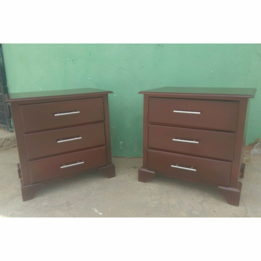 muebles y colchones - mesitas de noche en madera color caoba 