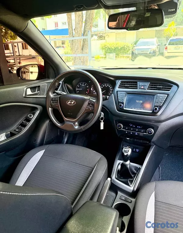 carros - Hyundai I20 2017 - Mecánico  3