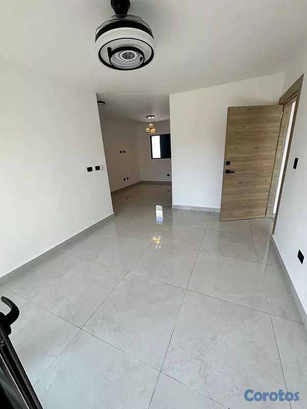 apartamentos - Hermoso apartamento en venta Ave. Hispanoamericana  10