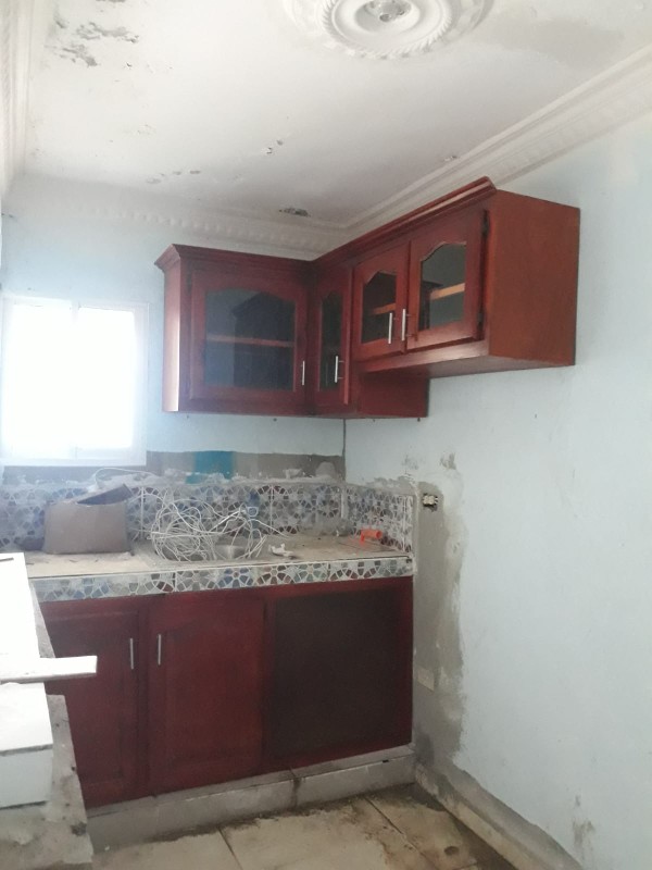 cocina - Gabinetes En forma de L en madera  0