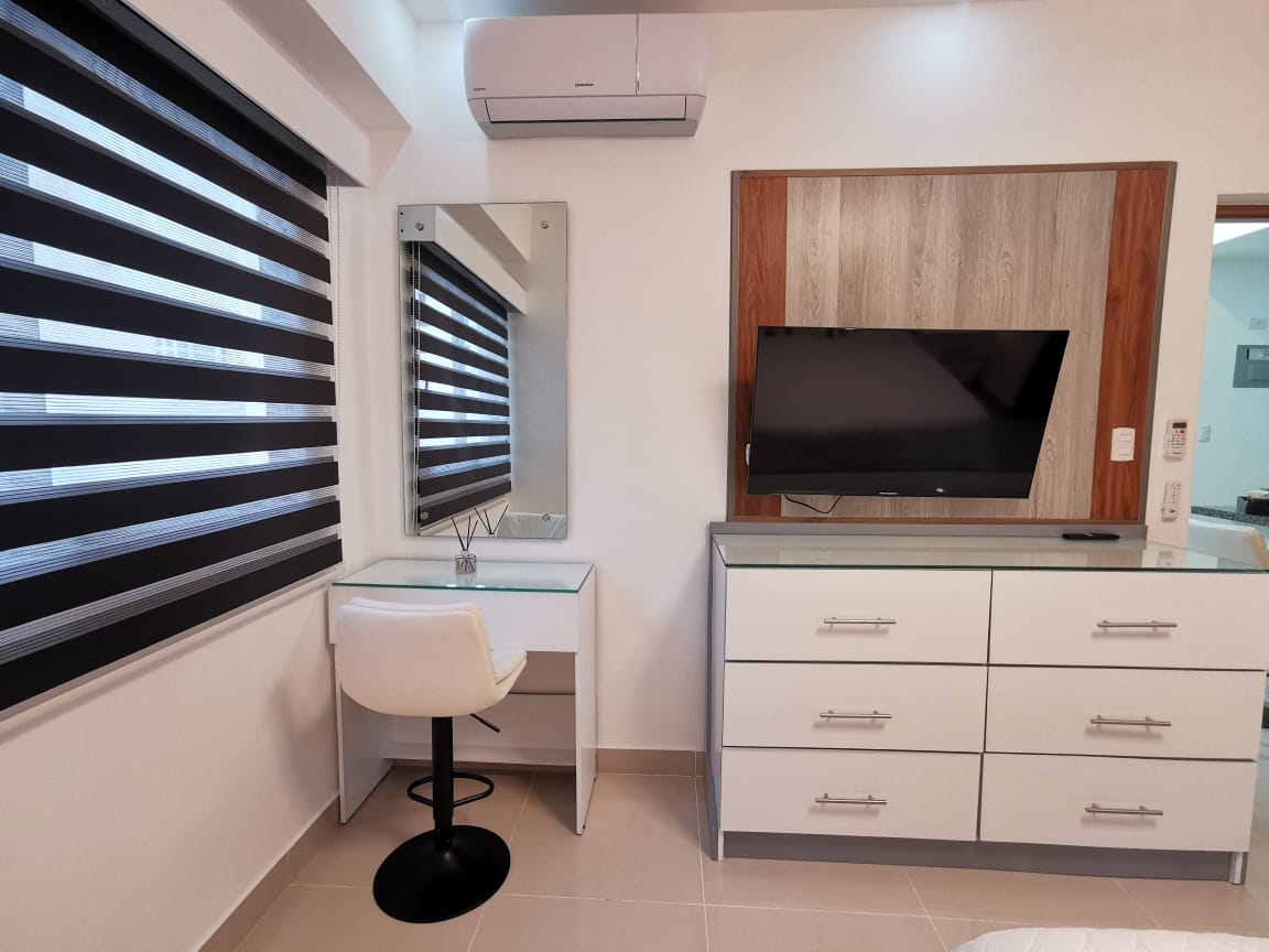 apartamentos - ALQUILO APARTAMENTO AMUEBLADO EN EVARISTO 4
