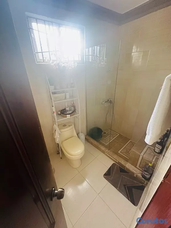 casas - CASA EN VETA EN SANTIAGO DE LOS CABALLEROS PRÓXIMO AL OLÉ JUAQUIN BALAGUER  12
