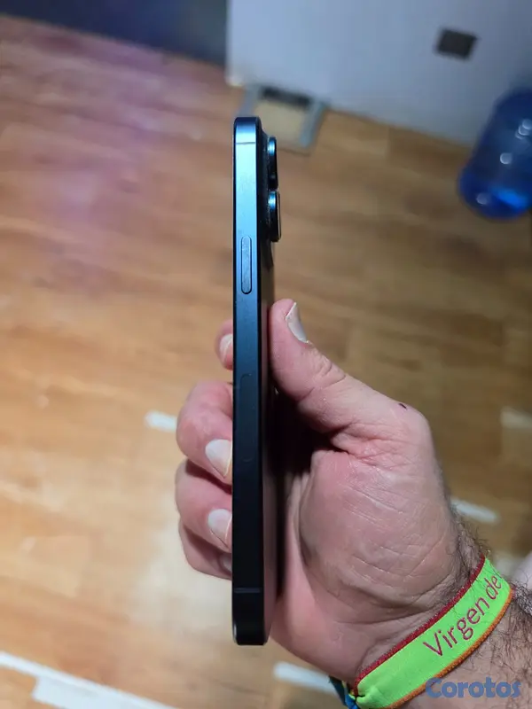 celulares y tabletas - Iphone 15 pro max 516gb con su caja como nuevo 3