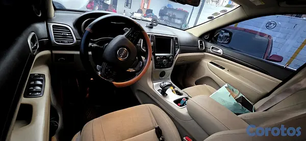 jeepetas y camionetas - Jeep grand cherokee 2014  8