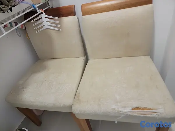 muebles y colchones - Mesa de comedor de Casa101 de madera pura y dos sillas  4