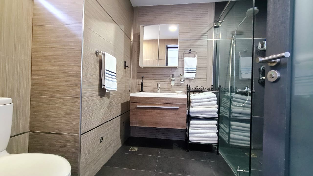 apartamentos - Ensanche NacoVenta de apartamento vacío 380 mts2/3er piso.  7