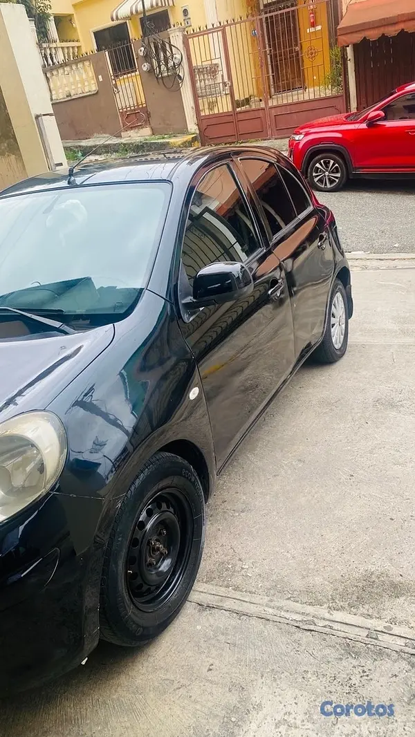carros - Nissan march full 2012 7