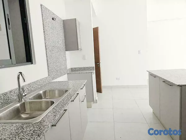apartamentos - Alquiler en Arroyo Hondo Viejo con área social 4