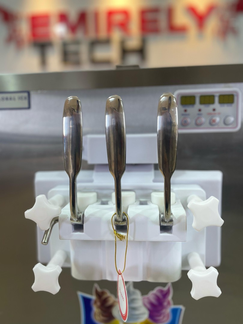 equipos profesionales - Maquina de helados Soft Maquina de hacer helados de conos, varquillas 9