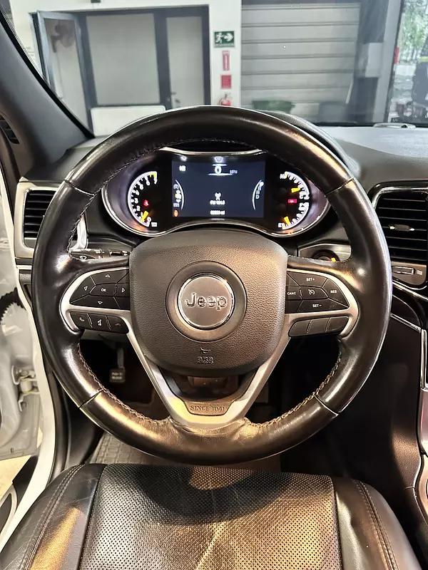 jeepetas y camionetas - Jeep Grand Cherokee 2020 9